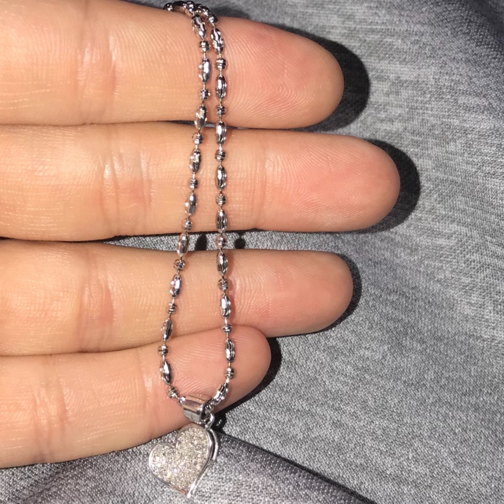 Diamond heart necklace